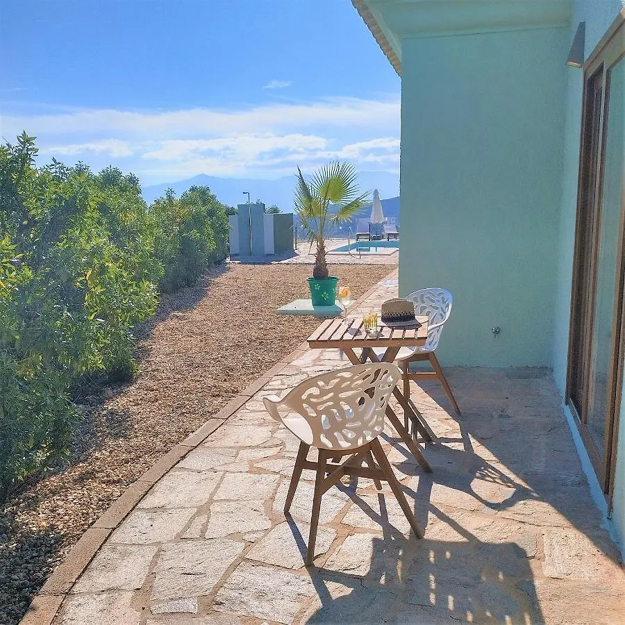 Casa Lago Bedar Bed & Breakfast